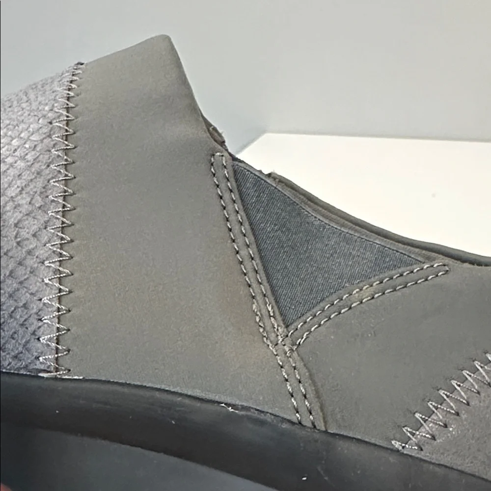 Cloudsteppers by Clarks Caddell Denali Gray SlipOn Wedge Size 8.5